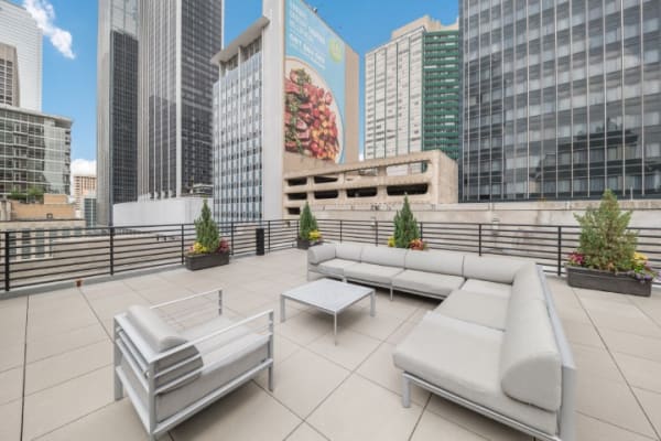 Mid Elm Lofts property